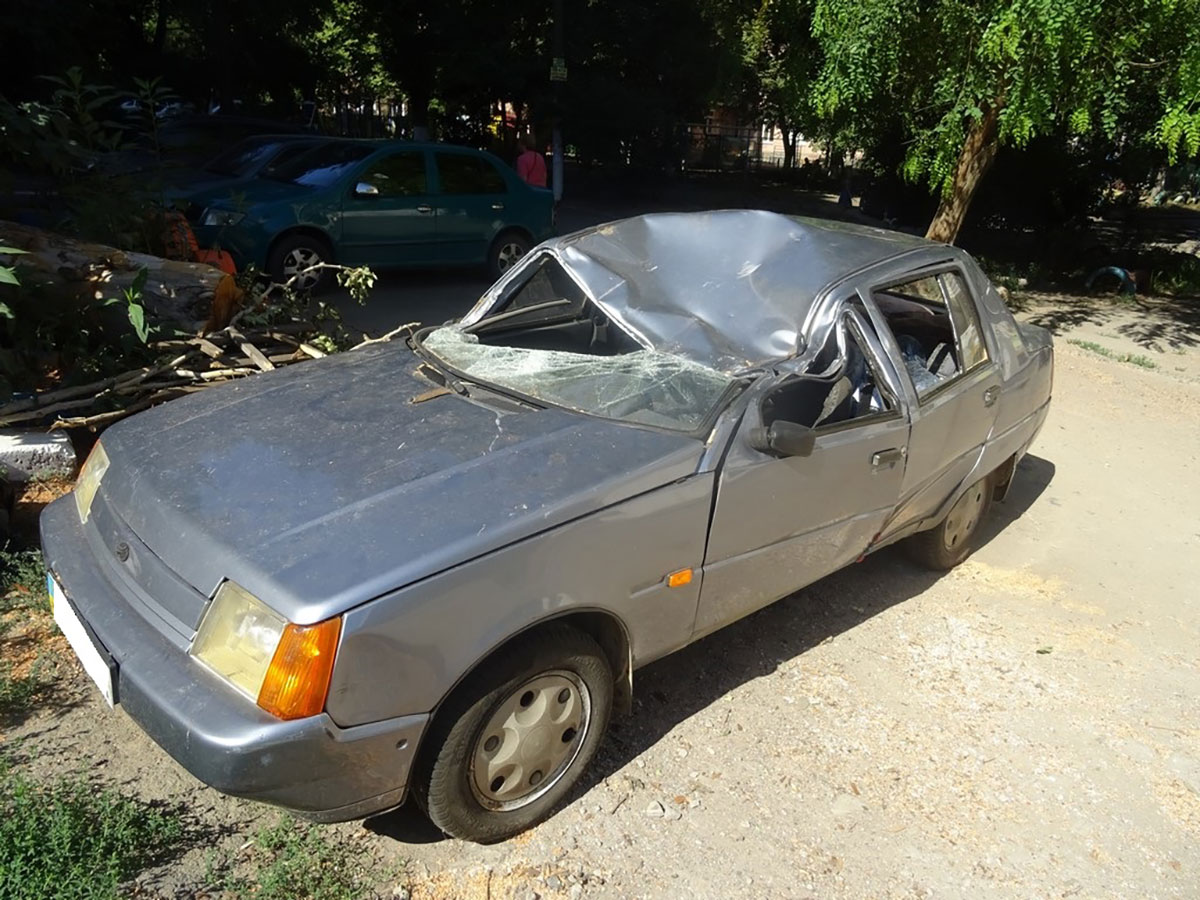 ЗАЗ 110307, 2006 год. Сумма ущерба 46704,30 грн. Стоимость оценки  2500,00 грн